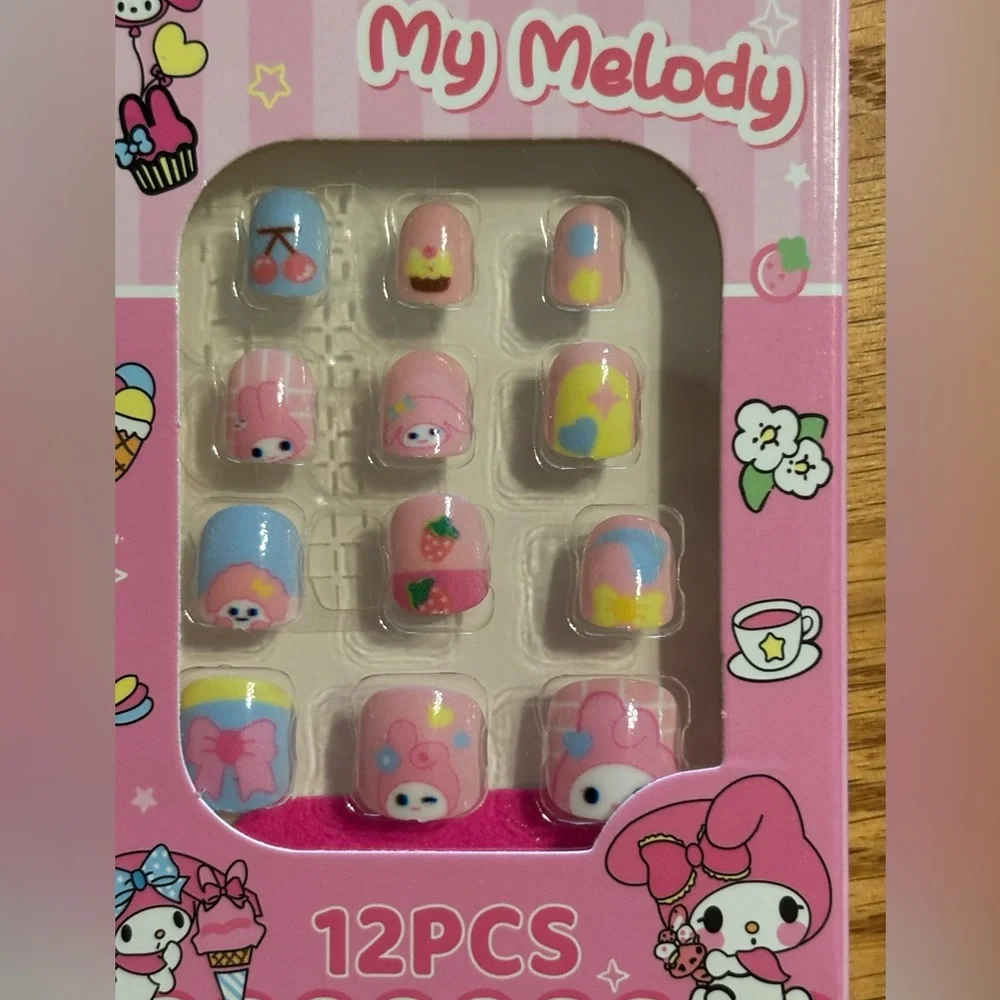 15 packs Little Girls Press On Nails Hello Kitty Melody Kuromi Cinnamoroll &More